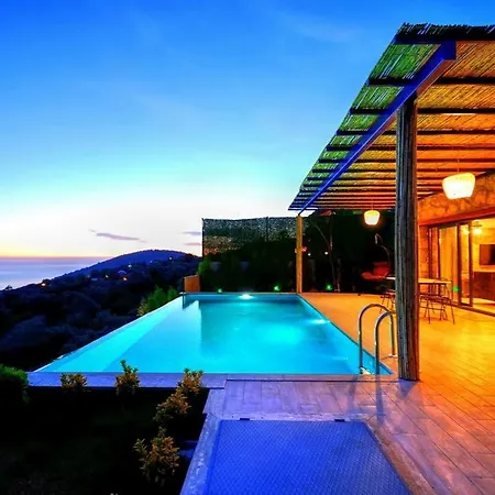 2 Bedroom Private With Great Sea View Villa *