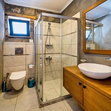 Villa 2 Bedroom Private With Great Sea View *